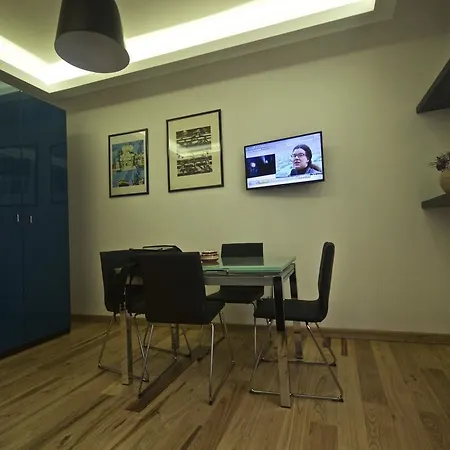 Piramide House-2